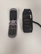 LG Revere 2 VN150S Gray Verizon Cellular Flip Phone with Case