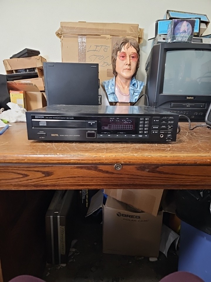 DENON DCD-1500 CD Player. No Remote 