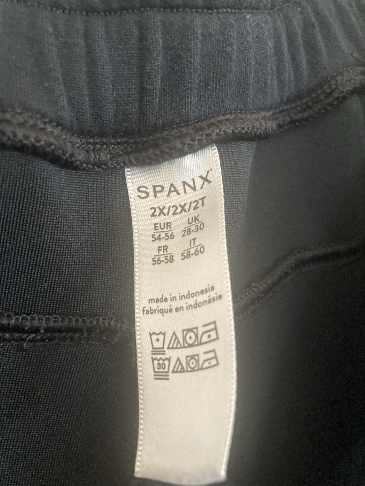 SPANX AirEssentials Pants PLUS 2X Drawstring Blac… - image 4