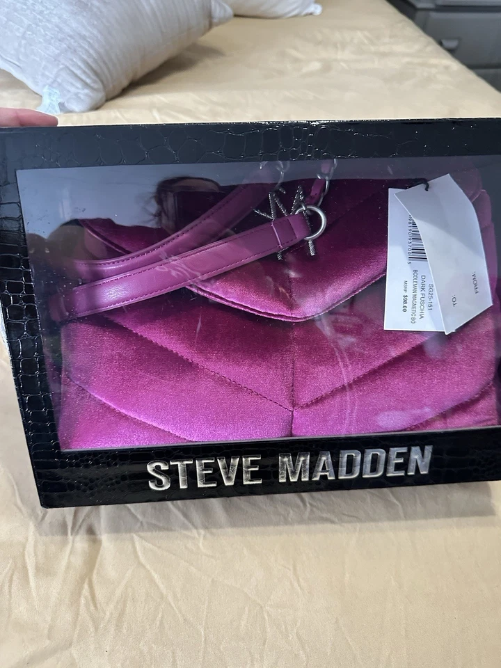 Steve Madden Bcoleman Velvet Bag Pink NWT TikTok Viral Quilted Shoulder Purse - Image 3 of 3
