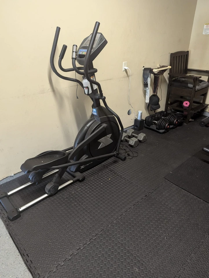 equipo de gimnasio en casa usado a la venta Foto 3 de 4