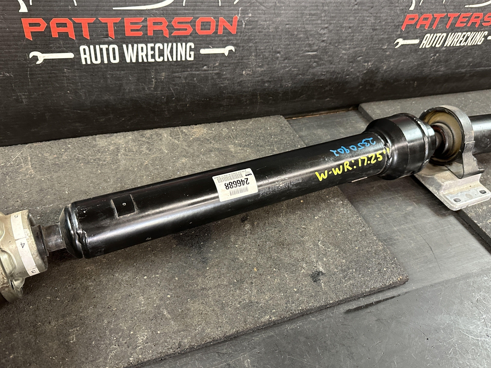 09-18 MASERATI GRANTURISMO 4.7 AT RWD REAR DRIVE SHAFT 18K W-WF:20.0 W-WR:17.25