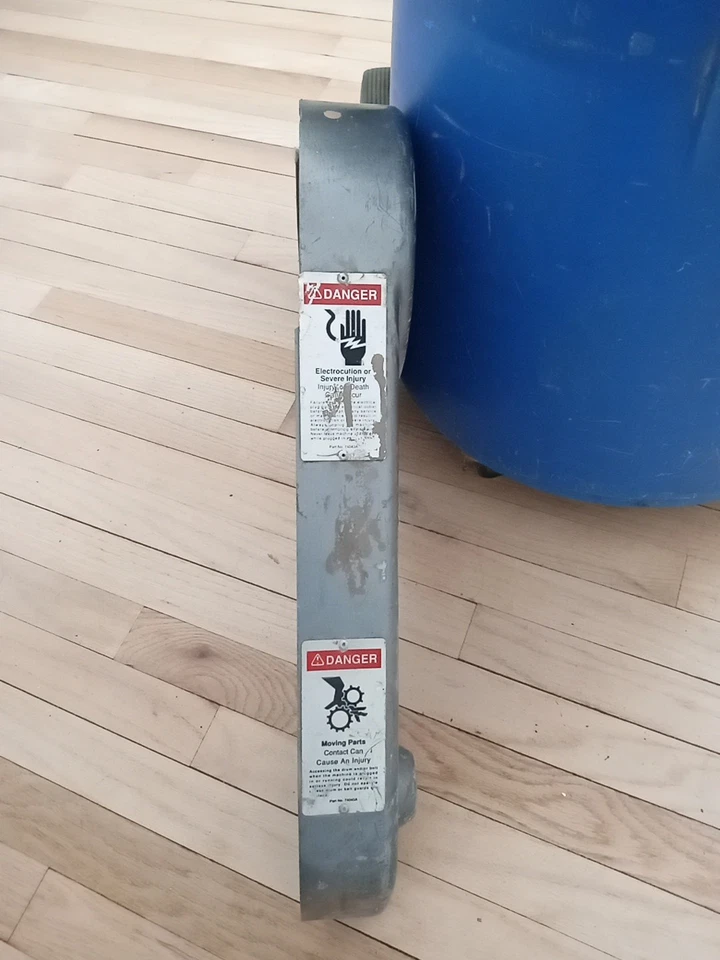 Lijadora de piso de 8 bandas Clarke/Alto Classic para puerta con cubierta de cinturón Foto 2 de 3