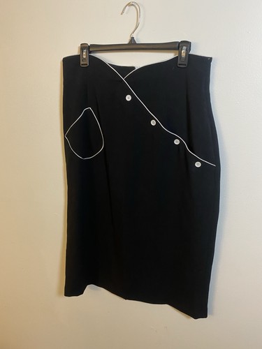 Bettie Page Las Vegas black midi skirt white stitching and buttons Size: 3Xl