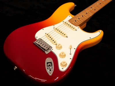 Fender Player Plus Stratocaster Tequila Sunrise *Ja951