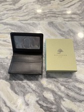 Levenger Black Leather Essential Card Wallet New AL7595   