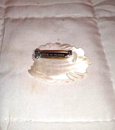 Broche floral de madreperla tallado vintage prendedor concha flor bisutería Foto 4 de 4