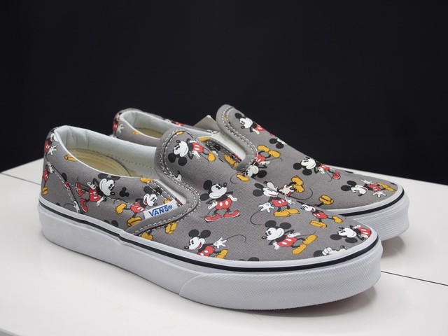 vans classic slip on mickey mouse