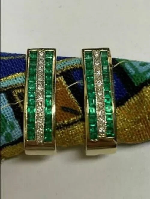 Серьги-кольца из 14-каратного желтого золота с лабораторным изумрудом огранки принцессы 2 карата - Изображение 2 из 4