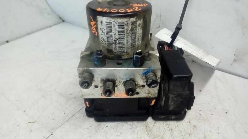2011-2013 Chrysler 200 ABS Anti-Lock Brake Pump Assembly