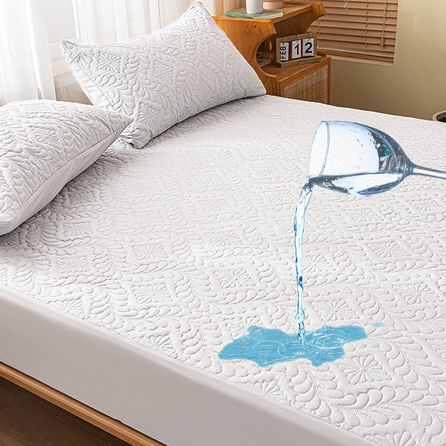 Mattress Protector Waterproof Breathable Noiseless Bed Cover with Deep Pocket-image