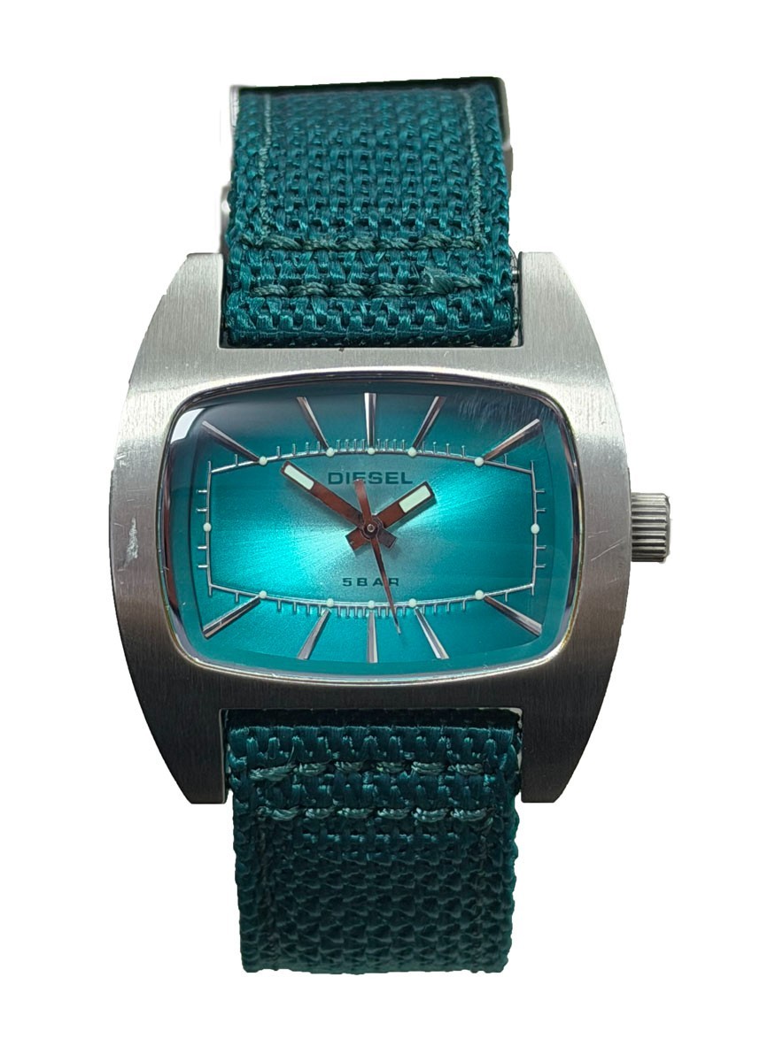 Diesel DZ2049 Ladies Green Dial Square Watch Working 40mm for sale