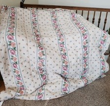 Vintage-Inspired Floral Quilt Blanket   Peach  Rose Garden Print   Cozy...