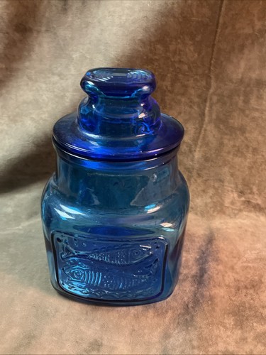 Circa 1970s Peacock blue colored glass Wheaton New Jersey Pisces Pattern Jar