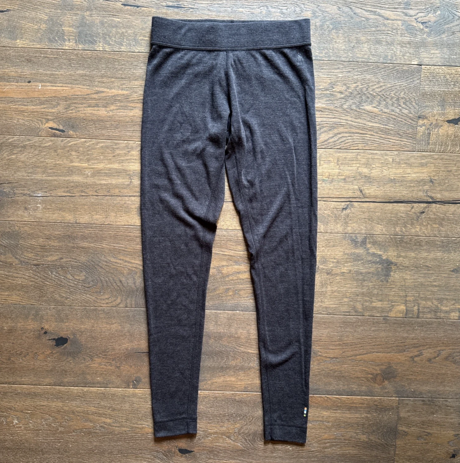 Smartwool Womens MEDIUM Gray Merino Base Layer Leggings Wool Gorpcore Pants
Opens in a new window or