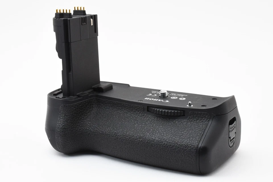 🚀🎁《MINT in BOX》Canon BG-E9 Battery Grip For 60D Camera From JAPAN✈✈✈✈✈✈✈✈✈✈✈✈✈ - Image 4 of 4