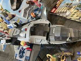 LEGO Marvel Super Heroes: Quinjet Aerial Battle (6869)