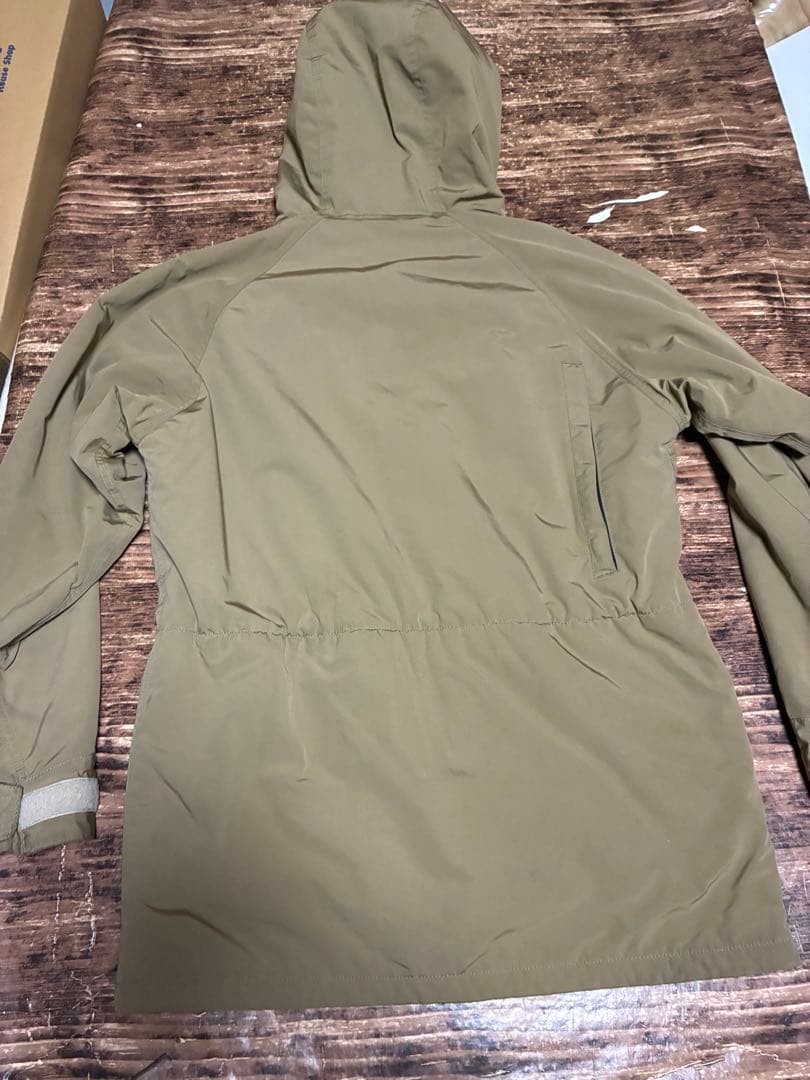 The Flat Head Polyester Mountain Parka Outerwear … - image 4