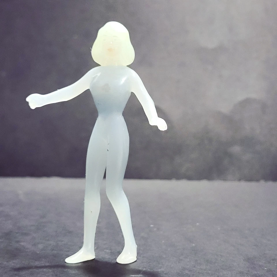 Marvel Invisible Woman Fantastic 4 Color Changing Sue Storm 1996 McDonald's Four - Изображение 4 из 4