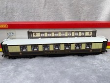 Hornby 1.76 Scale R4144 Pullman 3rd Class Parlour Car No 35