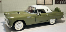 Ford Thunderbird 1956 Metallic Green 1:24 Motormax Diecast Model Car 733125