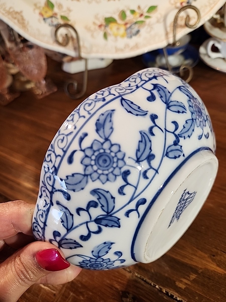 Chinese Blue And White Nantucket 6.1/4