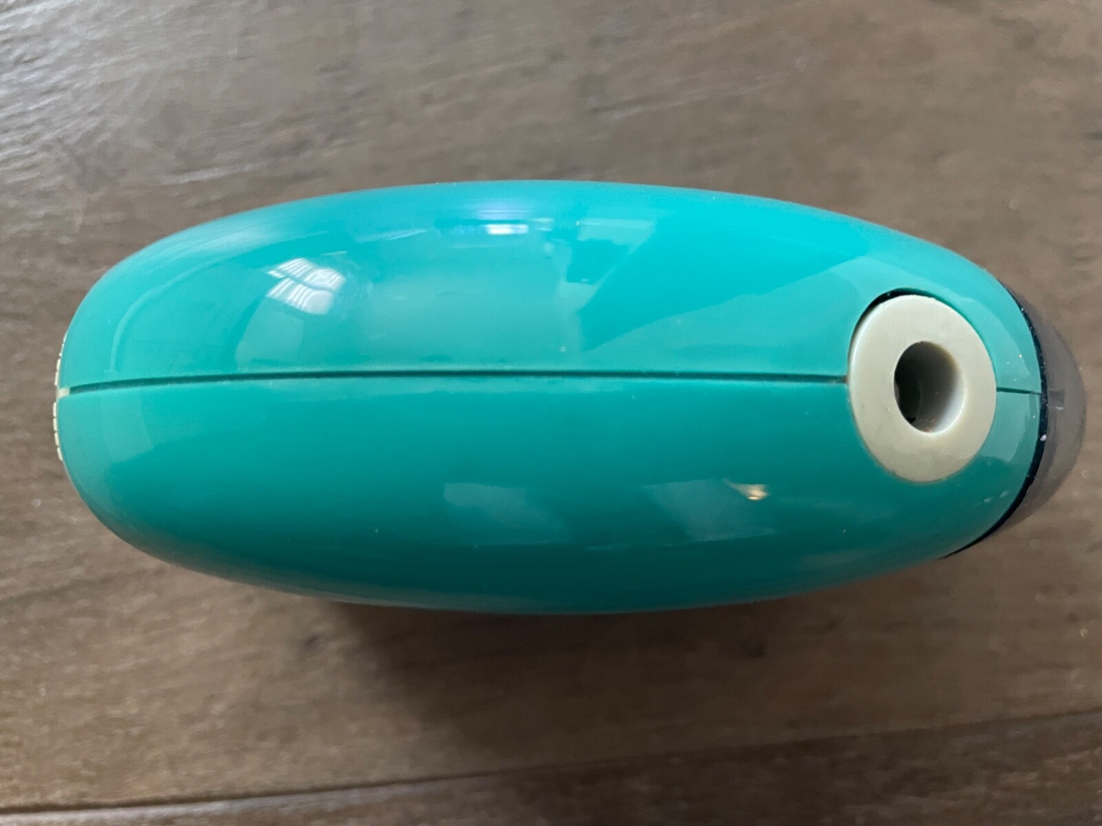 Westcott Battery Operated Pencil Sharpener (Blue) - Not working