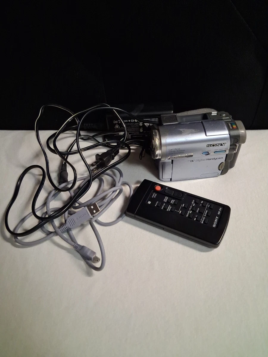 レア SONY DCR-TRV22ビデオカメラ 本体 付属多数 Sony Dcr Trv22 for sale - eBay