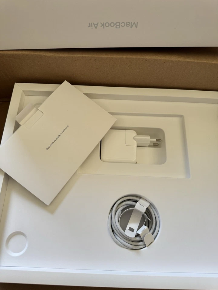 Apple MacBook Air 15" M3 · 8GB · 256GB, Foto 4 von 4