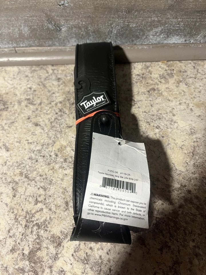 NUEVO - Correa de guitarra de cuero Taylor Nouveau de 2,5" - NEGRA, #4119-25 Foto 2 de 3