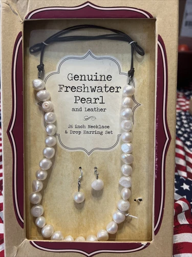 Freshwater Pearl Necklace & Earrings White New In Box