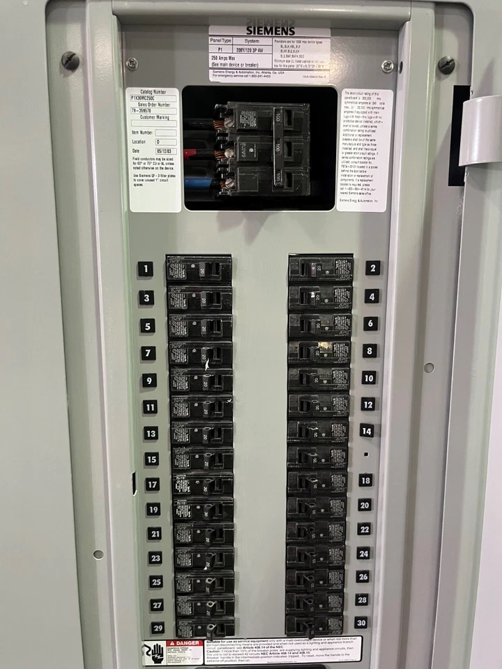 Siemens 250 Amp 208V 3PH 4W panelboard with 100A main P1X30MC250C 🟦 - Image 4 of 4