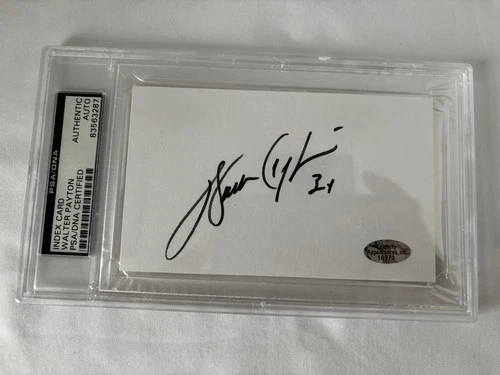 Walter Payton Autographed Chicago Bears Index Card PSA/DNA Certified ￼