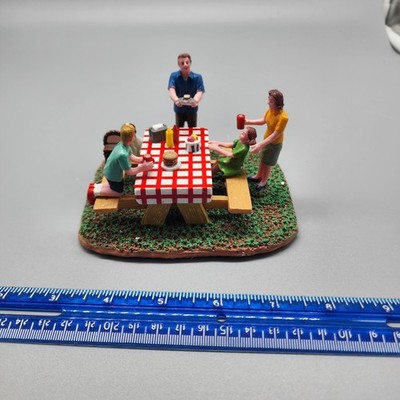 NIB ~ LEMAX ~ ''PICNIC TABLE'' from the 4th of July Village Collection ~ 2018