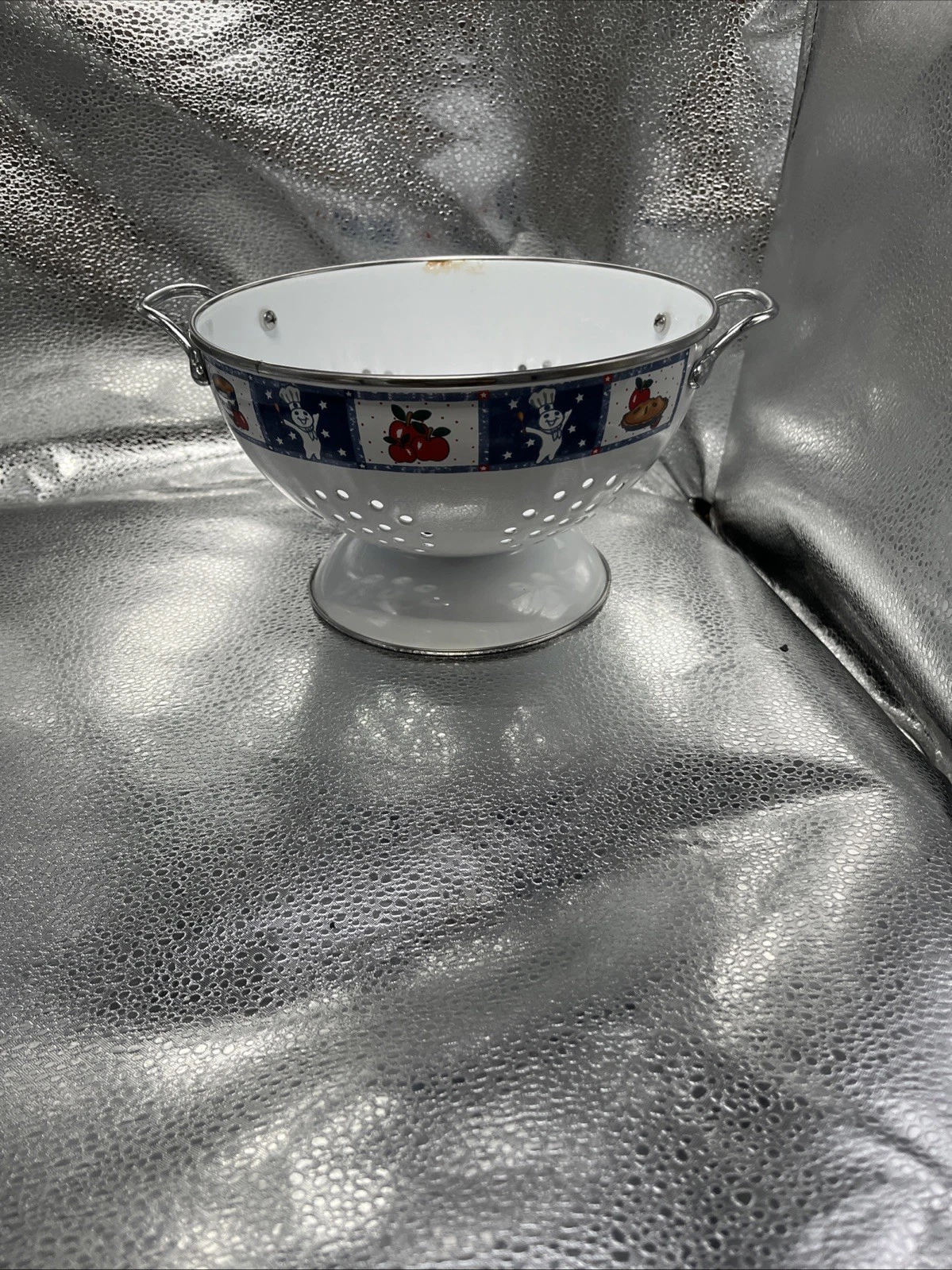Vintage 2000 Pillsbury Doughboy Colander Strainer
Opens in a new window or tab
