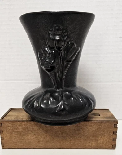 VTG Van Briggle Vase Black Crocus  Original Matte Black Signed  5.25 in