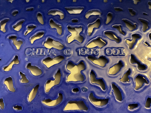 Enamel Coated Large Purple Cast Metal Iron Trivet 1993ODI Vintage - Picture 3 of 3