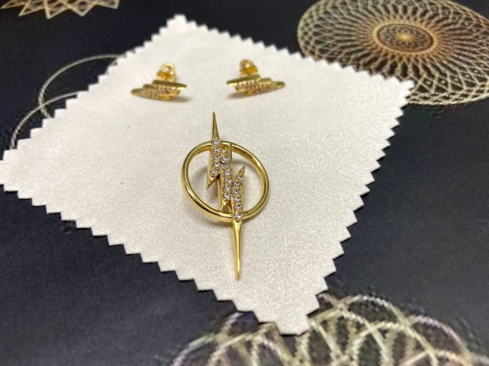 Conjunto de aretes colgantes flash rayo diamantes de laboratorio joyas de superhéroes hechos a mano Foto 4 de 4