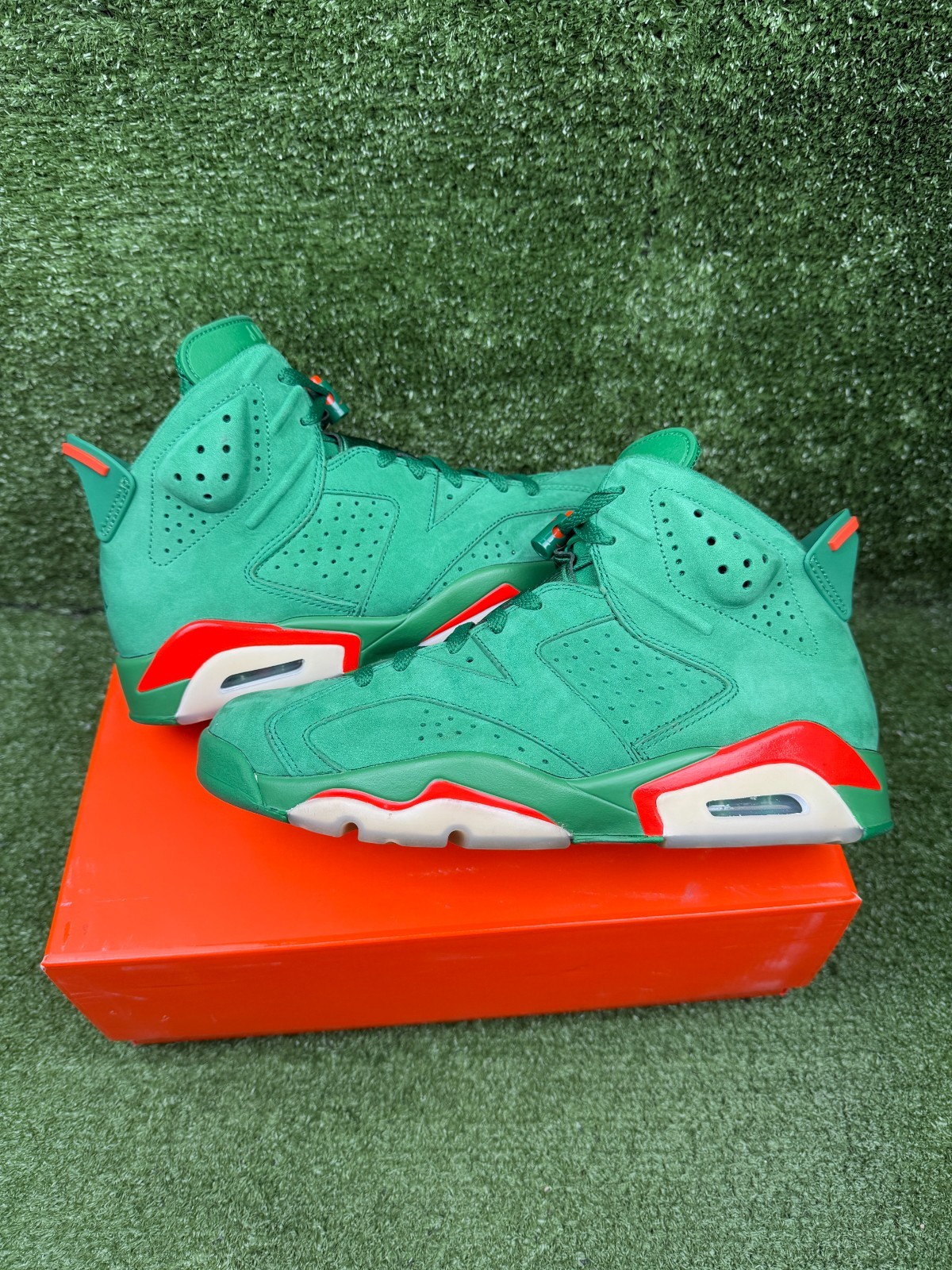 Size 9.5 - Air Jordan 6 Retro NRG Green Suede Gatorade