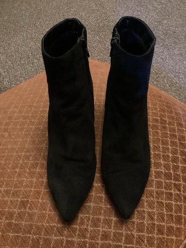 Black real suede pointed toe ankle boots size 39/6 - Picture 2 of 8