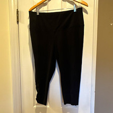 Chicos Zenergy Black Capri Leggings Size 2 US 12 Cropped Athletic Pants