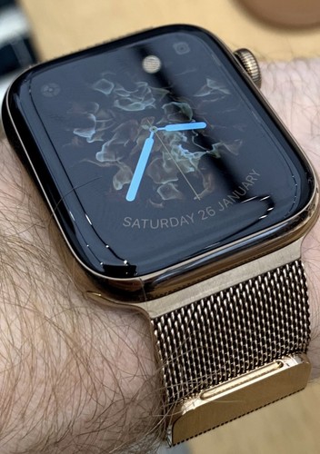 milanese loop 44mm gold