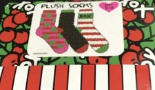 BETSEY JOHNSON HEART PLUSH SOCKS Women s 3PK 9-11 HOLIDAY Hearts Stripes NIB