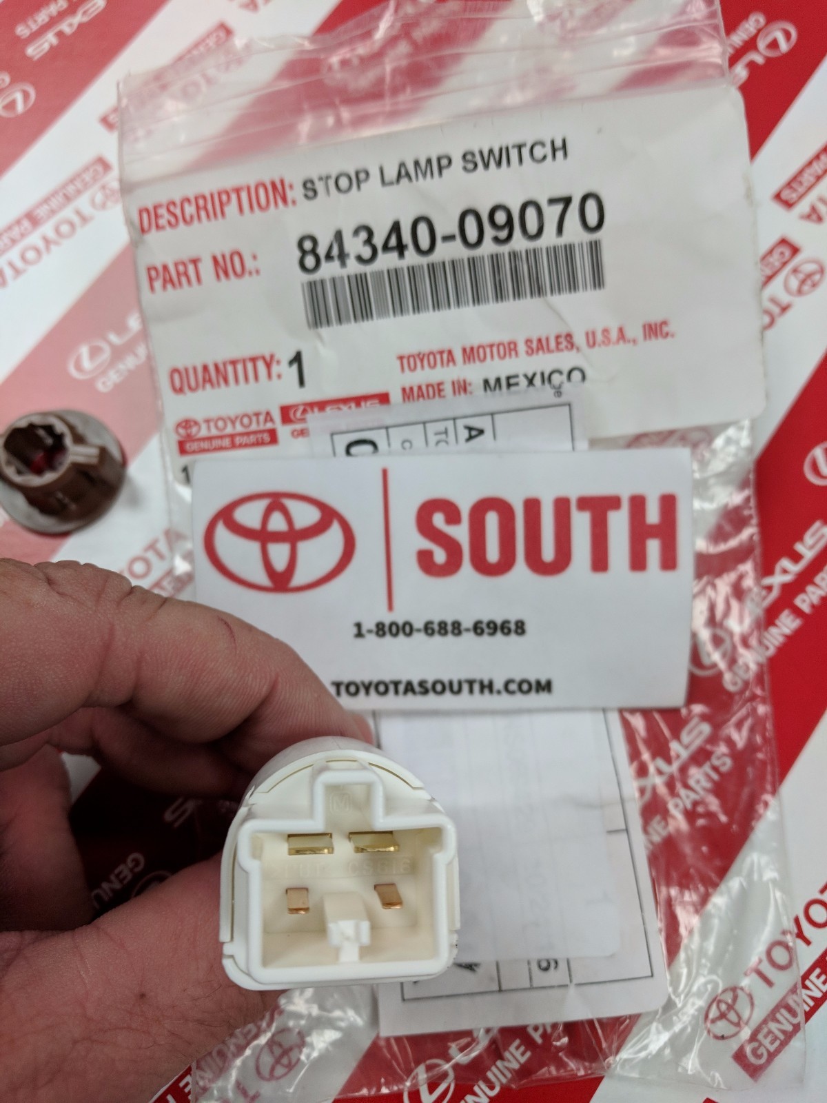 OEM Toyota Brake Light Switch 8434009310 Avalon Camry Sienna Rav4 Highlander eBay