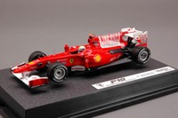 Ferrari F10 Felipe Massa Bahrain Gp 2010 1:43 Modell T6290 Hot Wheels