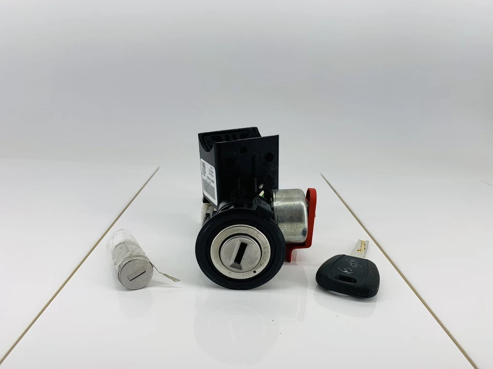 12-19 FIAT 500 LEFT DRIVER SIDE STEERING COLUMN IGNITION LOCK SWITCH W/ KEY OEM - Image 2 of 4