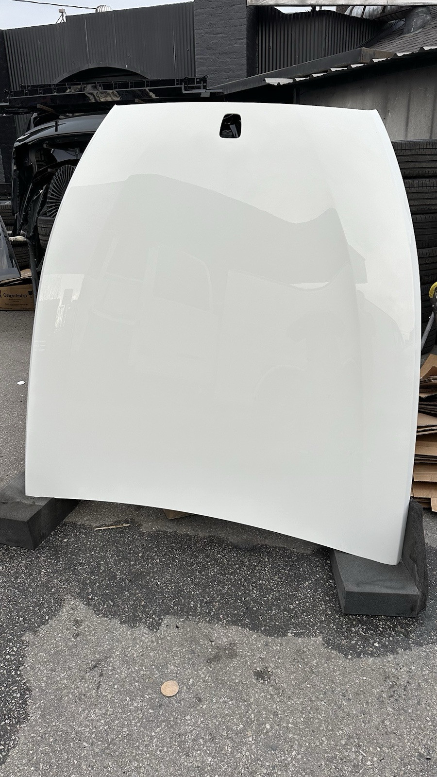 2024 Rolls Royce Spectre Hood