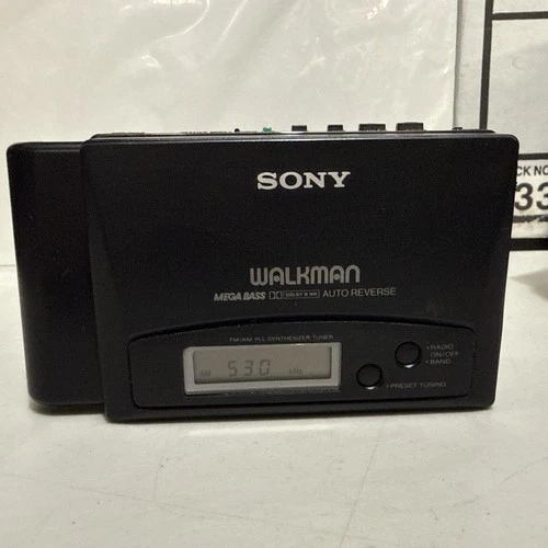 Vtg Sony Walkman Radio Cassette Player WM-AF605/BF605 Radio Turns On/ For Parts