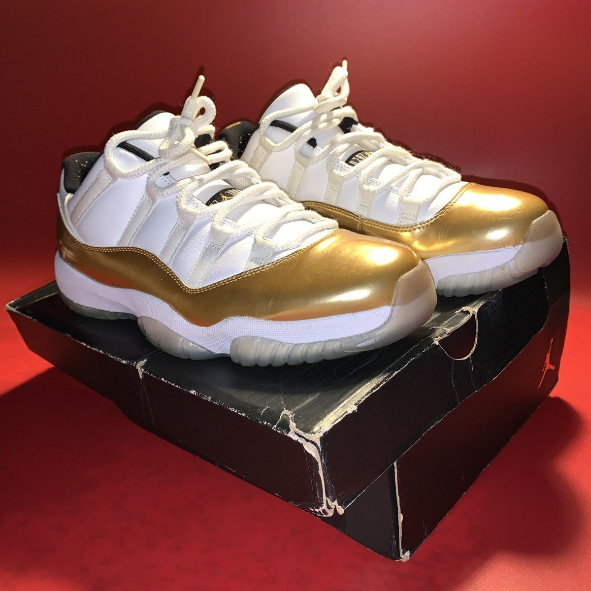 Air Jordan 11 Retro Low Closing Ceremony 528895-103 Sz 9.5 Olympic