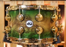 DW 8x14 Collector's Maple/Spruce Emerald Burst Elm Burl Snare Drum - SO 1424837